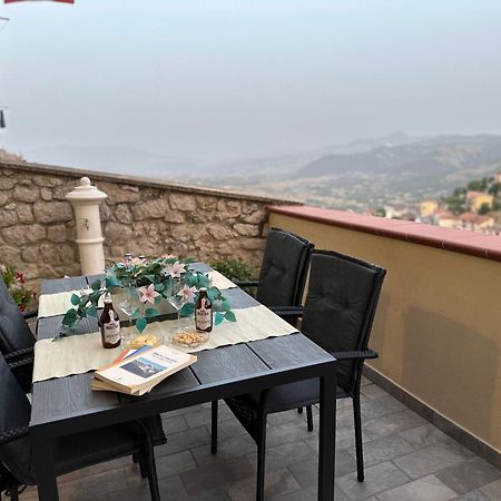 Nonna Felicia B&B Muro Lucano Dış mekan fotoğraf