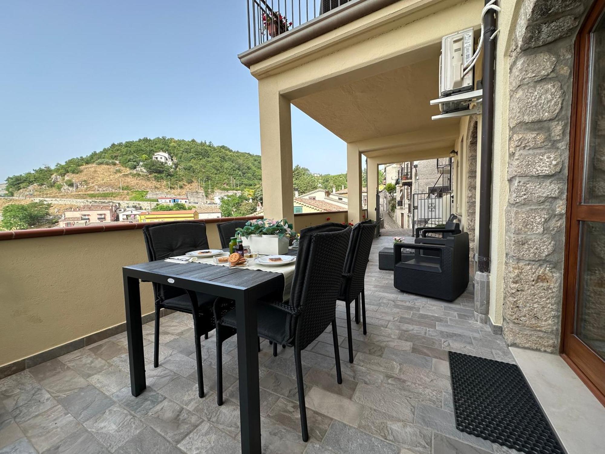 Nonna Felicia B&B Muro Lucano Dış mekan fotoğraf